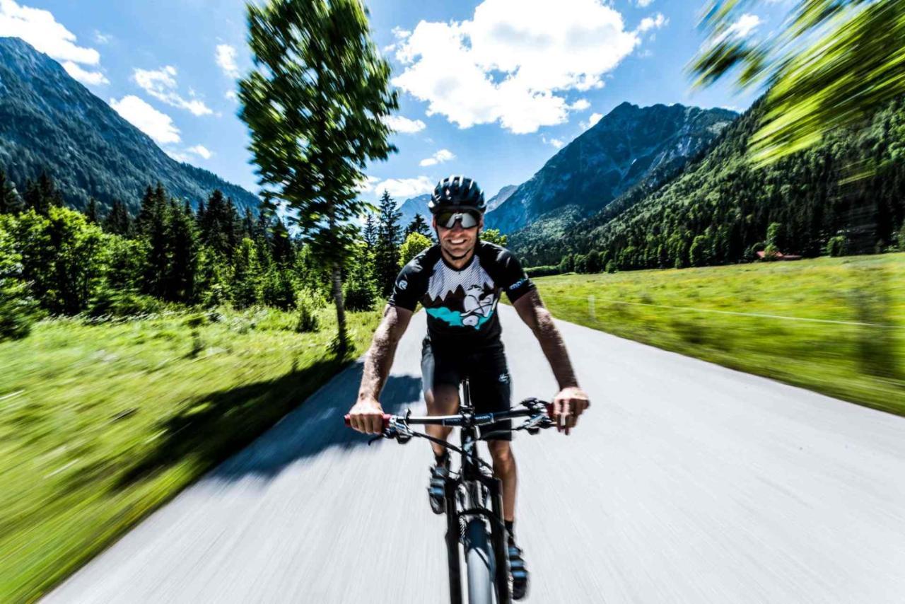 Alpenhotel Tyrol - - Hundefreundliches Konzepthotel - Adults Only Hotel Pertisau