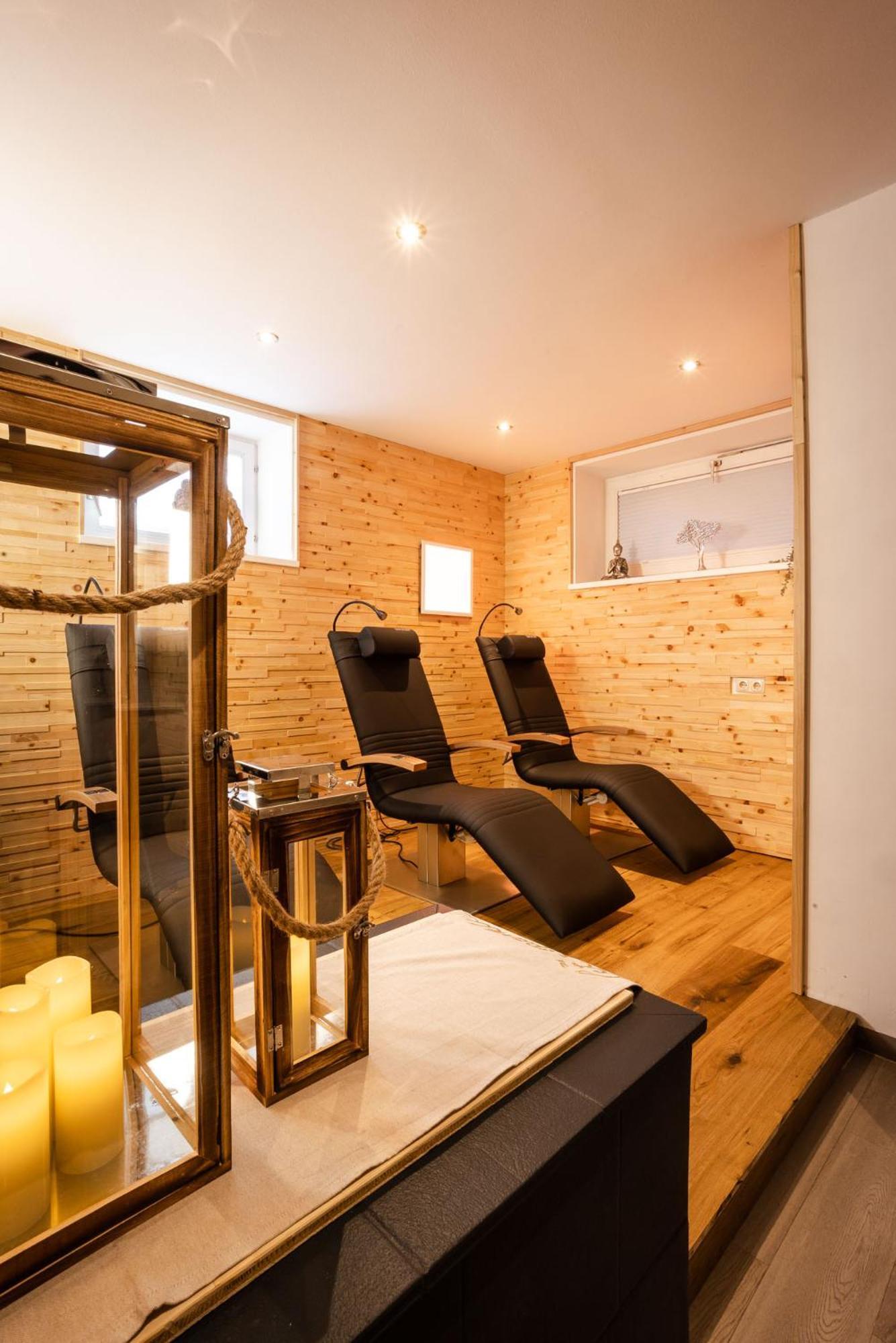 Hotel Aht Alpines Lifestylehotel Adults Only Alpenhotel Tyrol 4*